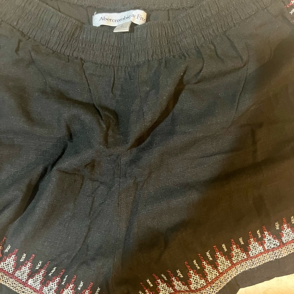 Abercrombie & Fitch Black High Waist Women's Shorts
